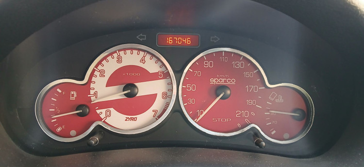 صفحه کیلومتر (پژو 206) مدل Red Sparco